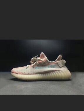 Yeezy Boost 350 V2 Chalk Coral Size US 7.5